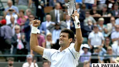 Novak Djokovic y su festejo al final del compromiso /telemetro.com