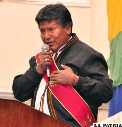 Gobernador de Oruro, Víctor Hugo Vásquez