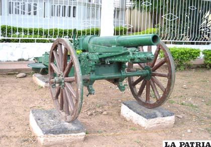 Una pieza de artillería utilizada por el Ejército de Bolivia
