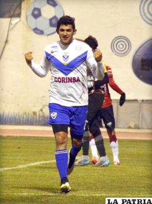 Ortiz anotó de penal para los 