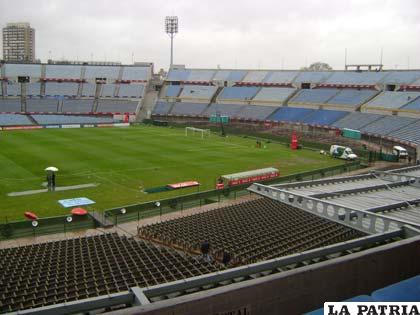 Vista panorámica del estadio Centenario en Montevideo