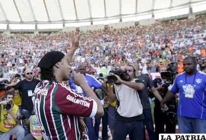Durante la presentación de Ronaldinho Gaúcho /eluniversal.com