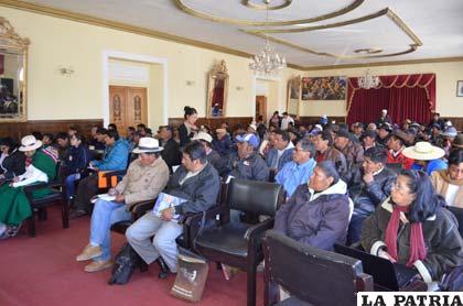 Comunarios afectados por contaminación en subcuenca Huanuni piden pronta remediación