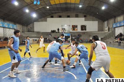 En la rama masculina Alemán venció con superioridad