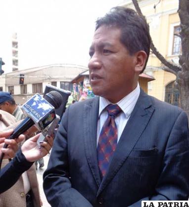 Presidente de los padres de familia, Miguel Condori