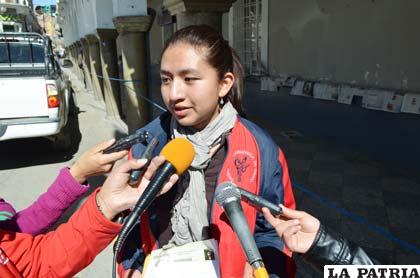 Valeria Bermúdez, estudiante de La Salle beneficiada con una beca