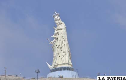 Monumento a la Virgen del Socavón, un orgullo orureño