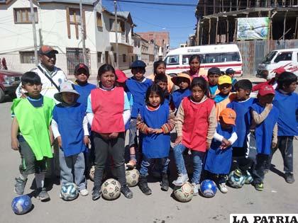 Los niños y niñas que participaron en la prueba