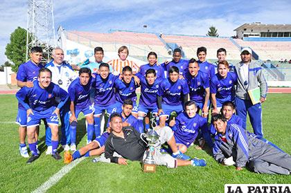 Deportivo Escara defenderá el título en la Primera 