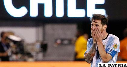 Messi anunció su retiro de la selección, después de la derrota en la final de Copa América
