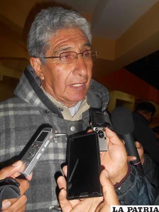 Juan Gironás, presidente de la Federación Boliviana de Fútbol de Salón