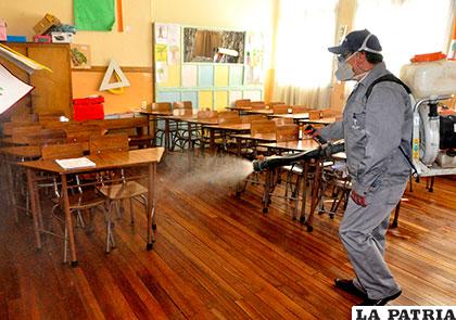 A partir de hoy fumigarán las unidades educativas de la ciudad