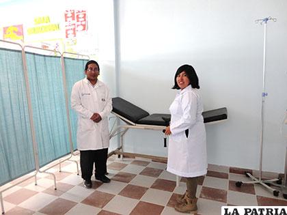 Los dos médicos que atenderán el consultorio