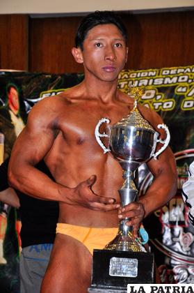 Higor Quena representará a 
Oruro en esa competencia