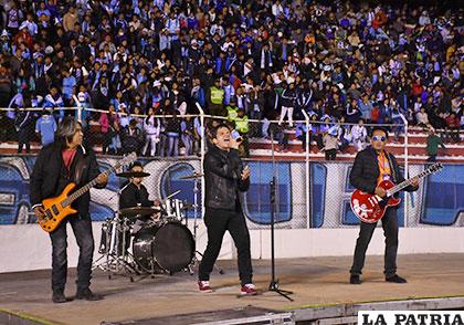 Octavia estuvo en la fiesta de apertura de la Copa de Invierno /APG