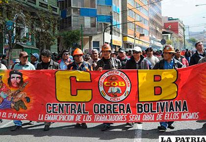 Movilización de la Central Obrera Boliviana /elpaisonline.com