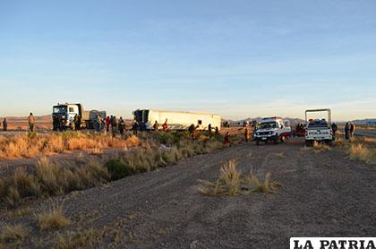 La doble vía Oruro - La Paz fue el escenario del hecho fatal