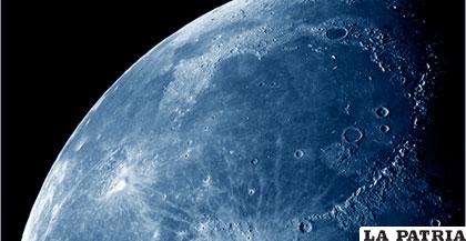 El mar de la lluvia (Mare Imbrium), un cráter de unos 1.200 kilómetros de diámetro