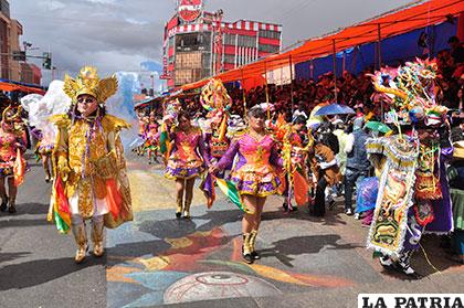 Gran Tradicional Auténtica Diablada Oruro participa de la Obra Maestra