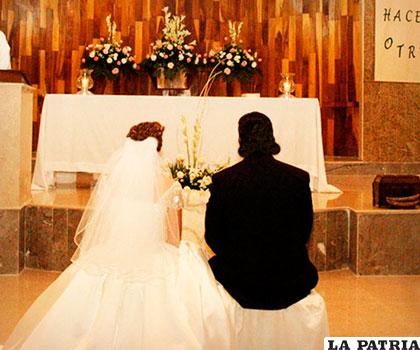 Iglesia alista tribunales eclesiásticos para analizar segundo matrimonio -  Periódico La Patria (Oruro - Bolivia)