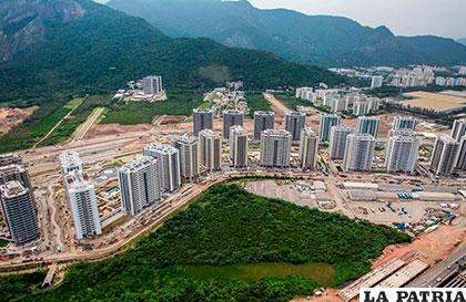 Una vista impresionante de la Villa Olímpica /clarosports,claro.com.ec