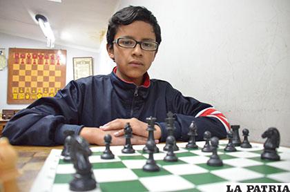 El destacado ajedrecista orureño Daniel Titichoca