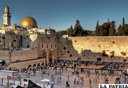 En Jerusalén, el Muro de las Lamentaciones es el lugar más sagrado para el judaísmo