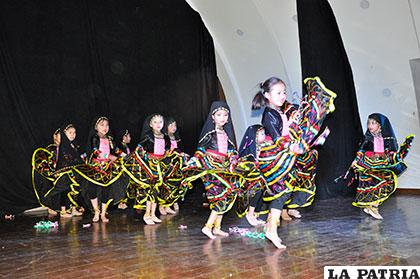 Singular Festival de Invierno del Ballet Municipal Oruro