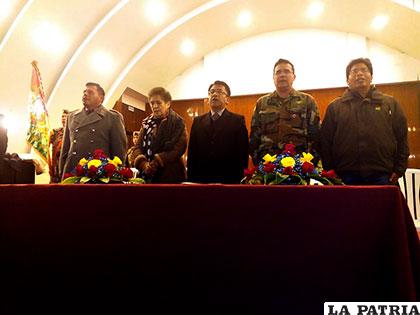 Anoche se celebró el nuevo aniversario de la Defensoría del Pueblo en Oruro