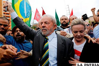 Se espera la oficialización de la detención de Lula, ex presidente de Brasil