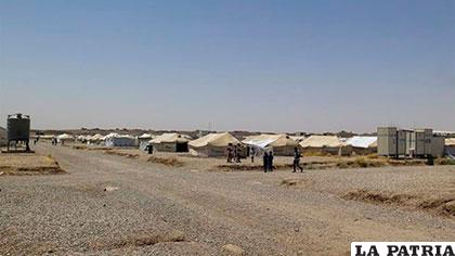 Vista general del campamento de desplazados sirios de Hasan Sham, situada al Este de Mosul