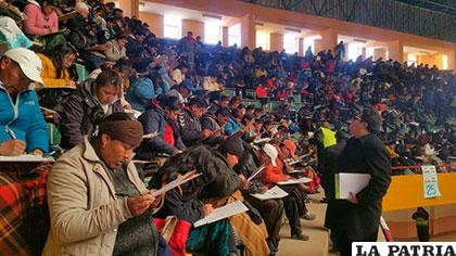 Maestros de Oruro se sometieron al examen de ascenso de categoría