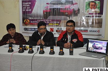 Durante la presentación de la cuarta competencia de automovilismo
