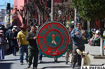 Trabajadores en salud tomaron las calles de Oruro
