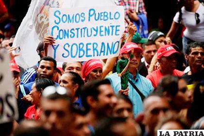 Chavismo salió a apoya a Maduro y exigir constituyente