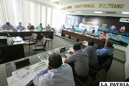 Ligueros se reunieron este martes en Santa Cruz /APG