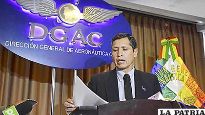 El director ejecutivo de la DGAC, Gral. Celier Aparicio Arispe  /Noticias de Bolivia y del mundo