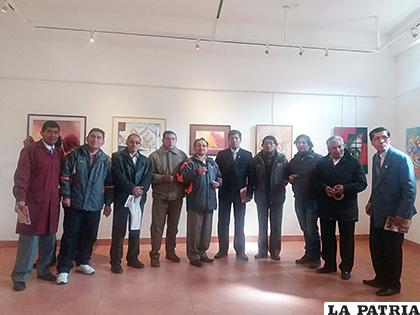 Miembros de Arte 10 en la inauguración en Cuzco-Perú /Arte 10