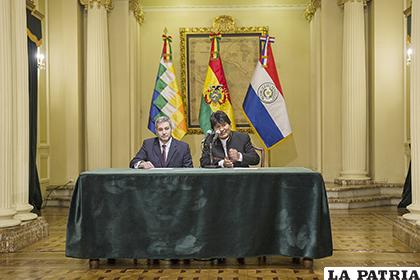 Evo Morales se reunió con presidente electo de Paraguay Mario Abdo Benítez en Palacio de Gobierno /ABI