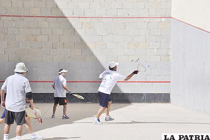 Este fin de semana no se tendrán encuentros en la disciplina de pelota raqueta /ARCHIVO