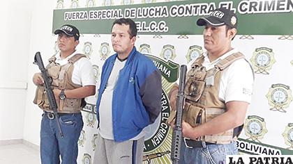 El sujeto fue presentado por la Policía
