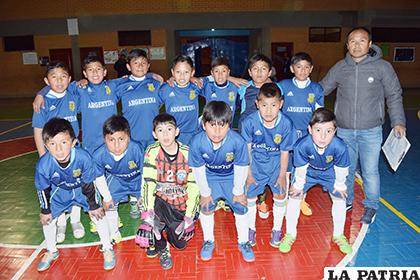 Integrantes de la selección orureña Sub-10 de la gestión pasada /Archivo