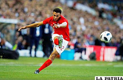 Trent Alexander-Arnold (Inglaterra) 19 años