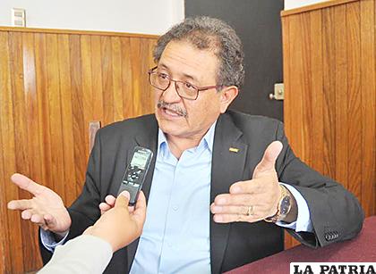 El exalcalde sería sujeto a procesos administrativos por el Concejo Municipal /ARCHIVO