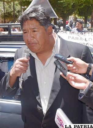 Richard Veizán, representará Oruro en el congreso de ciclismo 