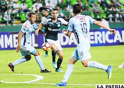 Deportivo Cali fue contundente en la ofensiva ante descuidos de los bolivianos /APG
