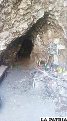 La cueva donde se visita la imagen de fray Vicente Bernedo