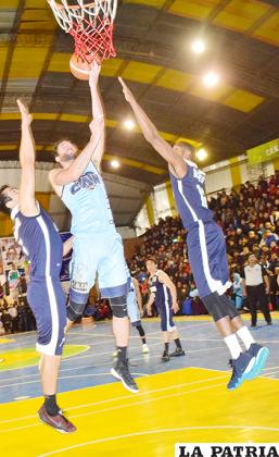 Ambrosino vence la resistencia de Green III