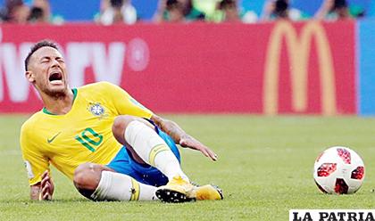Neymar fue criticado por sus caídas exageradas en el Mundial de Rusia 2018 /D10