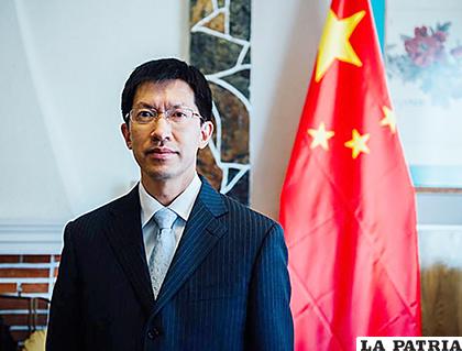 El diplomático chino aclaró que las importaciones y exportaciones de alimentos entre China y Bolivia están sujetas a las normas legales /Revista DATOS